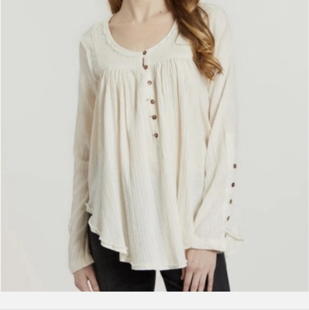 🦋We The Free Ivory Button-Front Blouse